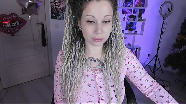 HoneySallyMoore online show from November 9, 2:04 am