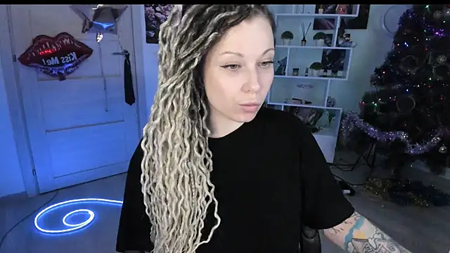 HoneySallyMoore online show from January 11, 3:08 pm