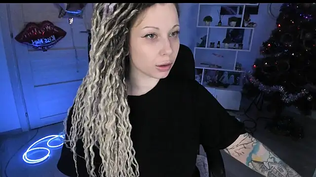 HoneySallyMoore online show from January 31, 7:12 pm