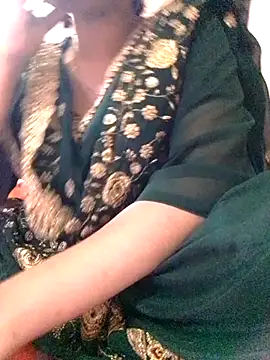 Snapshot of sima12 chatting on February 26, 5:31 pm sima12 online show from February 26, 5:31 pm