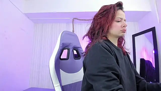 nicky angel1 online show from January 5, 8:12 pm