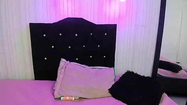 nicky angel1 online show from February 25, 6:33 pm