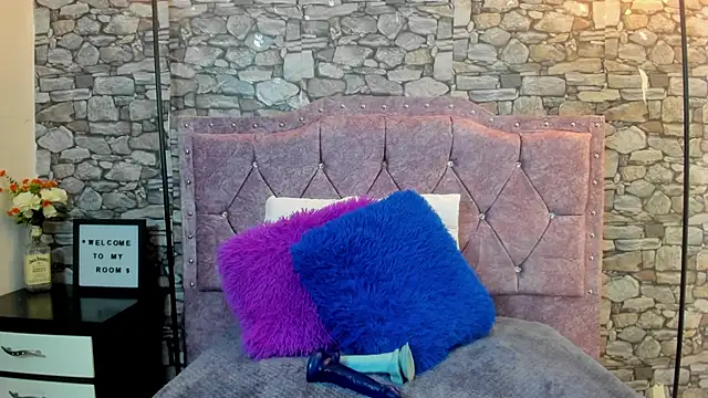 nicky angel1 online show from March 21, 7:07 pm