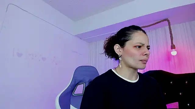 nicky angel1 online show from October 15, 6:38 pm