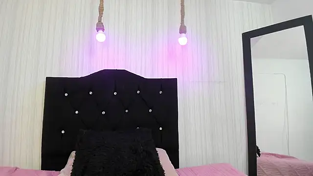nicky angel1 online show from February 26, 10:04 pm