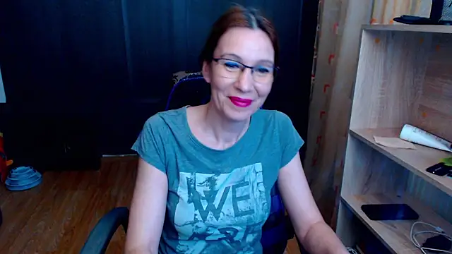 hannaha online show from February 24, 7:48 pm