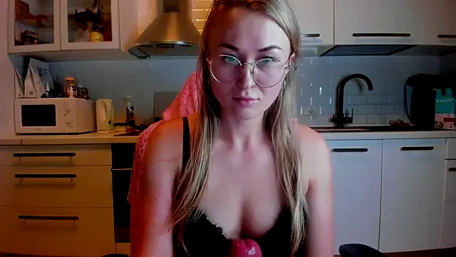 Snapshot of your_Goddess_Eva chatting on October 27, 5:47 pm your Goddess Eva online show from October 27, 5:47 pm