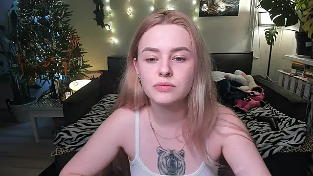 Alexa Pirs online show from January 11, 3:08 pm