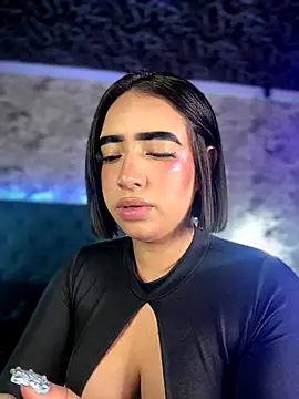 Snapshot of Scarlett-LS chatting on November 21, 2:43 am Scarlett-LS online show from November 21, 2:43 am