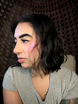 Snapshot of Scarlett-LS chatting on October 27, 2:56 am Scarlett-LS online show from October 27, 2:56 am