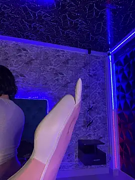 Scarlett-LS online show from March 25, 2:33 am