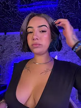 Scarlett-LS online show from May 9, 3:32 am
