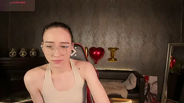 Snapshot of Smoke_of_soul_ chatting on February 21, 1:55 pm Smoke of soul  online show from February 21, 1:55 pm