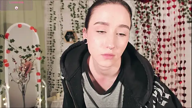 Snapshot of Smoke_of_soul_ chatting on February 13, 7:21 pm Smoke of soul  online show from February 13, 7:21 pm