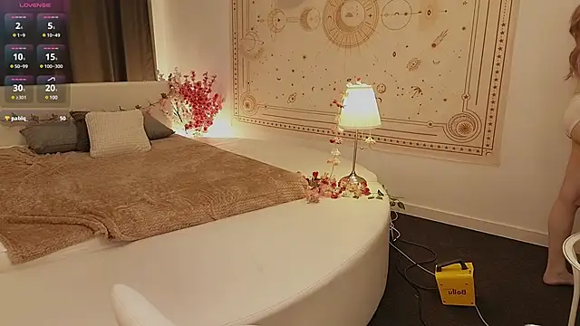 Akemi Sora  online show from February 23, 7:17 pm