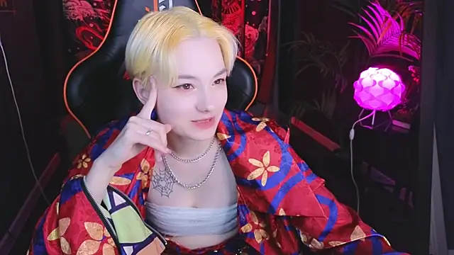 Akemi Sora  online show from March 8, 4:28 pm