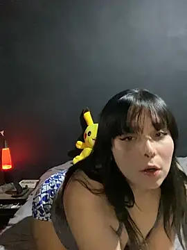 Snapshot of Solo_yoss chatting on February 13, 5:16 am Solo yoss online show from February 13, 5:16 am