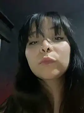 Snapshot of Solo_yoss chatting on February 26, 7:23 am Solo yoss online show from February 26, 7:23 am