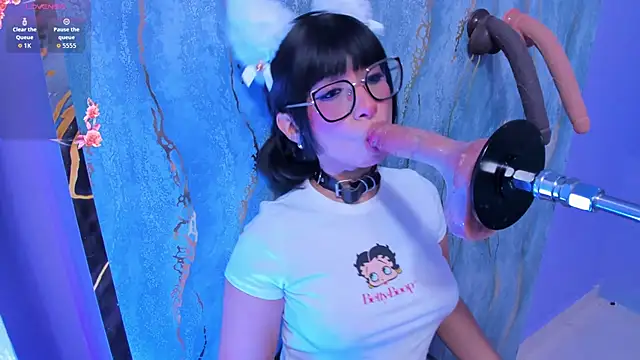 linda sofi   online show from February 14, 9:15 pm