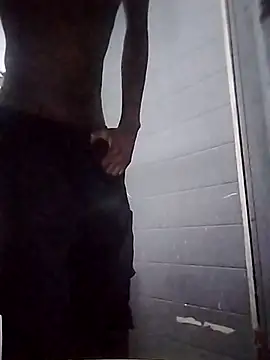 Snapshot of machinery98ron chatting on February 22, 4:30 pm machinery98ron online show from February 22, 4:30 pm