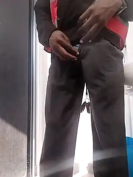 Snapshot of machinery98ron chatting on March 17, 7:22 am machinery98ron online show from March 17, 7:22 am