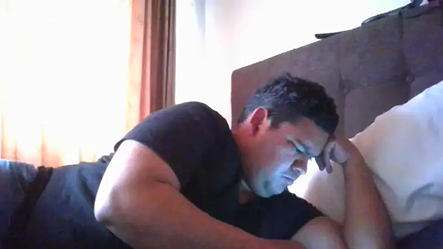 oscarshow24 online show from October 1, 7:29 pm