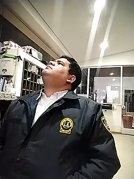 oscarshow24 online show from October 8, 6:59 am