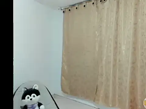 Hanna latinaa online show from March 17, 12:32 am