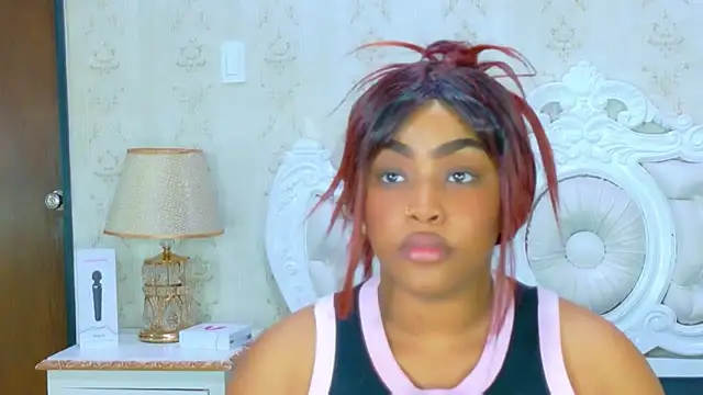 TianahGlow online show from February 12, 8:30 pm