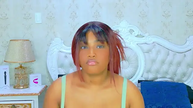 TianahGlow online show from February 10, 8:19 pm