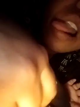 Snapshot of Lizza_boudi chatting on February 16, 1:25 am Lizza boudi online show from February 16, 1:25 am