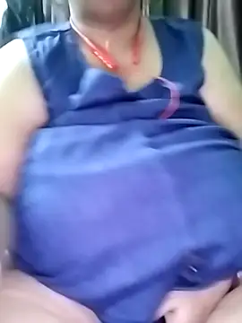 Snapshot of Lizza_boudi chatting on February 25, 4:14 am Lizza boudi online show from February 25, 4:14 am