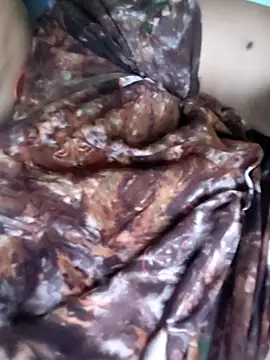 Snapshot of Lizza_boudi chatting on October 31, 4:53 am Lizza boudi online show from October 31, 4:53 am