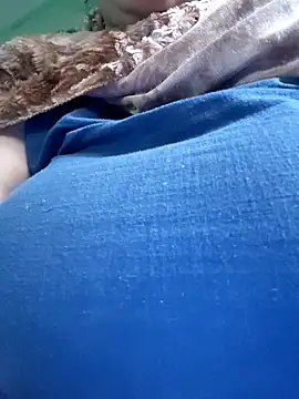 Snapshot of Lizza_boudi chatting on November 27, 2:45 am Lizza boudi online show from November 27, 2:45 am