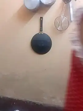 Snapshot of Lizza_boudi chatting on February 23, 9:22 am Lizza boudi online show from February 23, 9:22 am