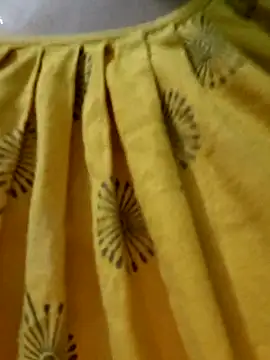 Snapshot of Lizza_boudi chatting on November 14, 3:21 am Lizza boudi online show from November 14, 3:21 am