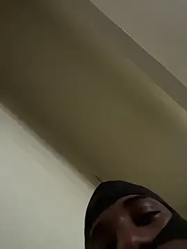 Snapshot of blackog27 chatting on March 21, 11:12 am blackog27 online show from March 21, 11:12 am