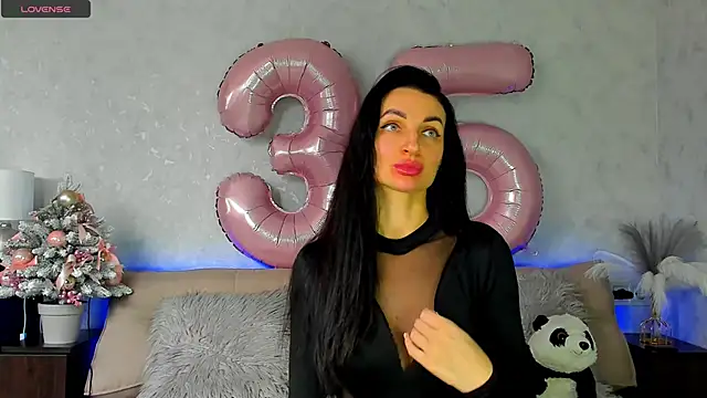 Tina Mart online show from December 5, 11:31 am