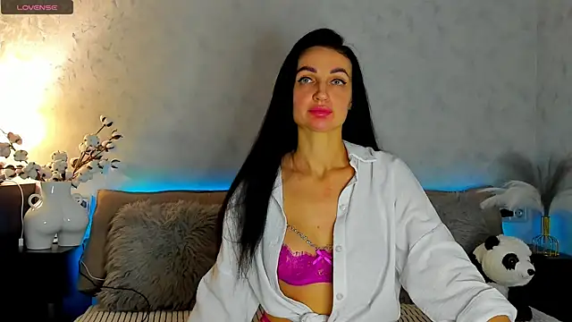 Tina Mart online show from November 13, 8:02 pm