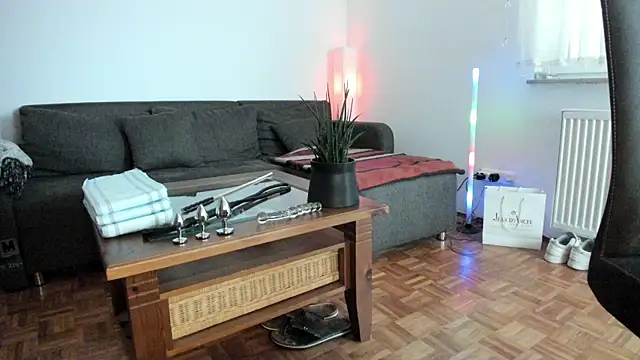 molicaremolicare online show from December 5, 10:58 am