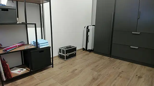 molicaremolicare online show from February 9, 4:49 pm