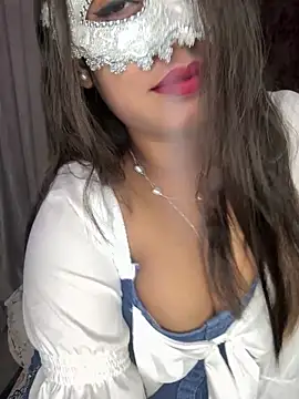 WifyHubby 38 online show from March 19, 6:08 pm