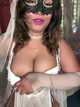 WifyHubby 38 online show from March 16, 6:55 pm