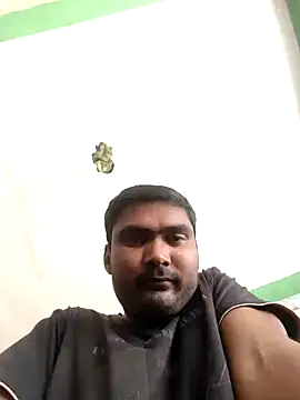 ccuteboyyyy online show from February 26, 8:39 am