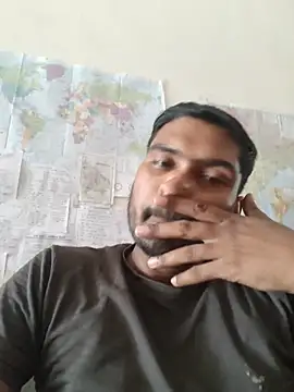 Snapshot of ccuteboyyyy chatting on July 29, 7:18 am ccuteboyyyy online show from July 29, 7:18 am