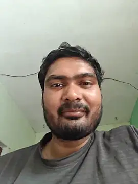 Snapshot of ccuteboyyyy chatting on June 21, 3:56 am ccuteboyyyy online show from June 21, 3:56 am