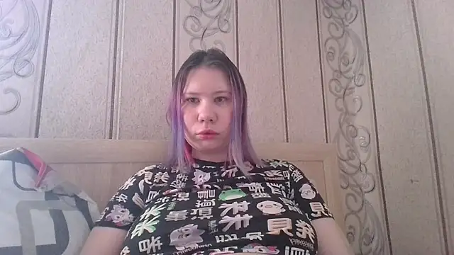 Snapshot of Little_kitsune1707 chatting on September 24, 5:14 am Little kitsune1707 online show from September 24, 5:14 am