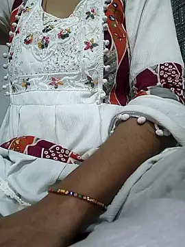 lovely----bhabhi online show from February 11, 1:27 am