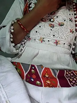 lovely----bhabhi online show from December 20, 1:08 am