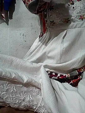 lovely----bhabhi online show from January 17, 1:20 am